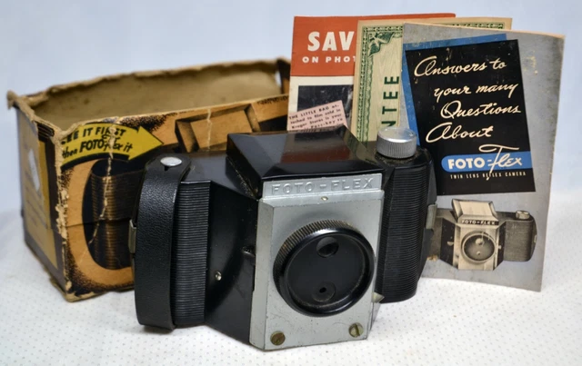 VINTAGE Bakelite Foto-Flex Twin Lens Reflex Camera Hadds Mfg Chicago CAMCOL141