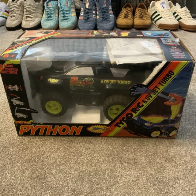 Tyco R/C Python 6.0V Jet Turbo Transforming RC Car - Taiyo Radio Control / Ovp