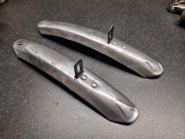 SILVER SHORTIE MUDGUARDS IDEAL FOR 60 s 70 s 80 s RETRO RACING