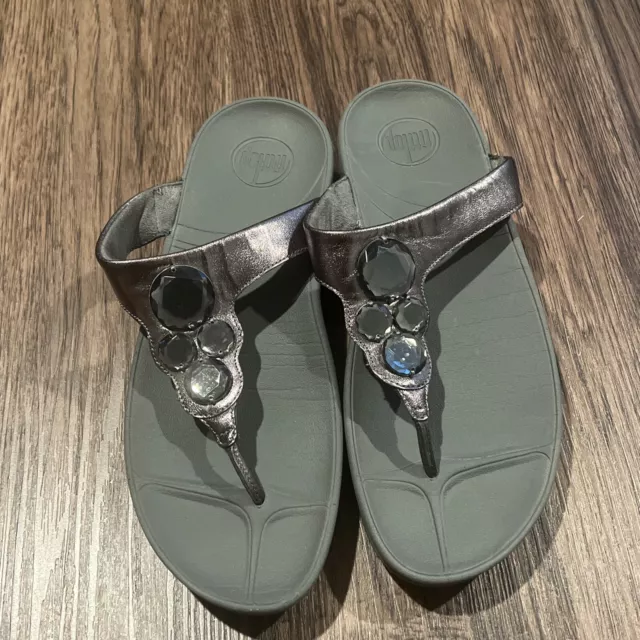 Fitflop Sandels Thong Lunetta Jeweled Gray Metallic Womens Size 9