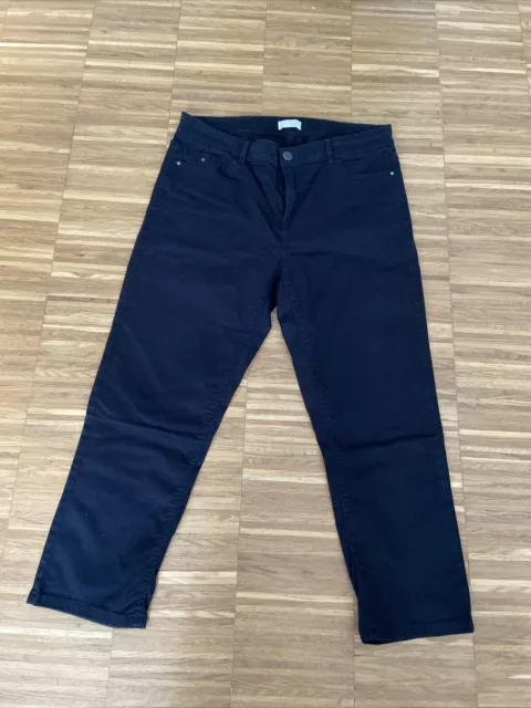 Schwarze Caprihose von Esprit, Größe 38