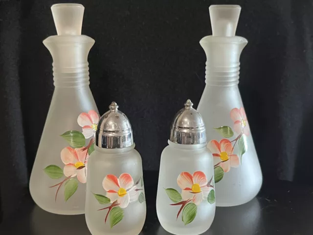 Vintage Hazel Atlas Hand Painted Salt And Pepper Shakers With Matching  O & V