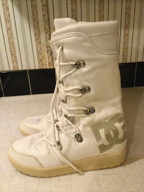 dc chalet boots