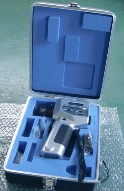 Konica Minolta LS-110 Hand-held SLR Precision Luminance Meter