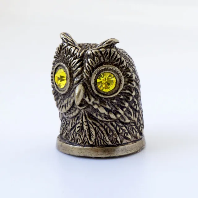 Thimble BIRD WISE OWL Yellow Eyes rhinestones Solid Brass Metal Russian Souvenir