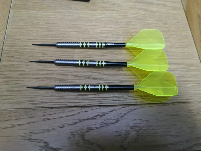 Winmau Michael van Gerwen 23g Advance Tungsten Darts