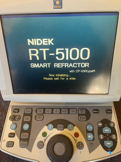 Nidek RT-5100 Digital Refractor / Phoropter