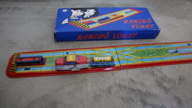 Blechspielzeug "Rakodo Vonat"  Eisenbahn mit Verpackung