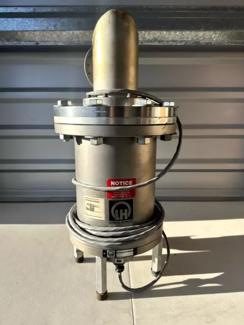 LEYBOLD HERAEUS TurboVac 450 Turbomolecular Vacuum Pump