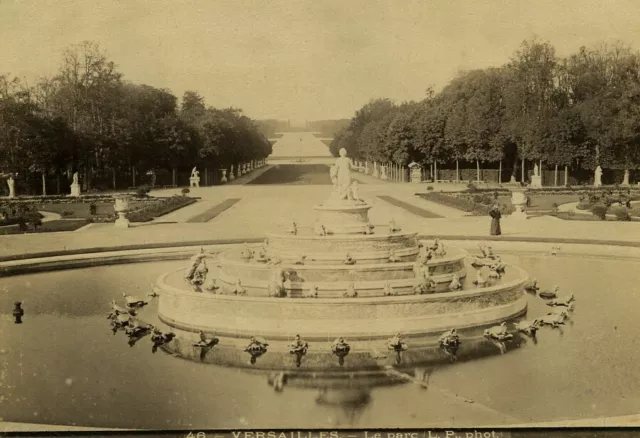 France Versailles le Parc Jardins Fontaine ancienne Photo Neurdein 1890 #2