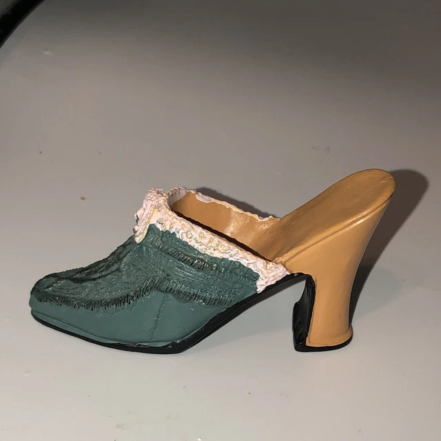 Adorable Figurine Shoe Green High Heel Mule Slide ￼