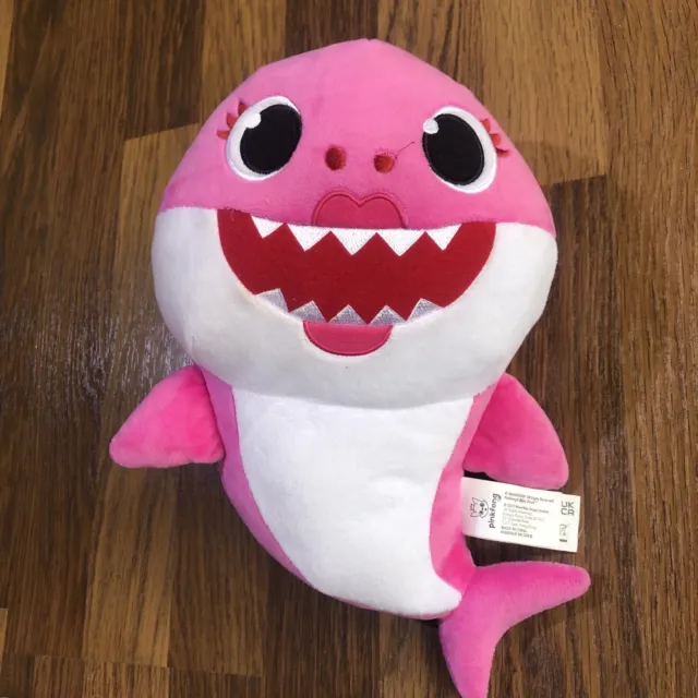 PINKFONG BABY MOMMY Mummy Shark Singing Plush Soft Toy Pink 11
