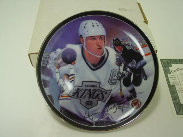 Heros on Ice The Great Gretzky Bradford Exchange limited edition collector plate