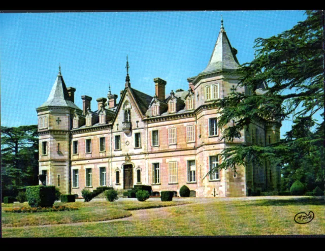 L'ISLE-JOURDAIN (32) CHATEAU de MONBRUN