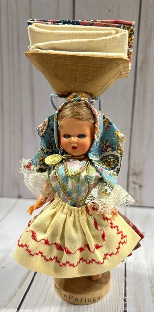 Vintage Nazare Portuguese 7" Souvenir Doll Blonde with Blinking Blue Eyes