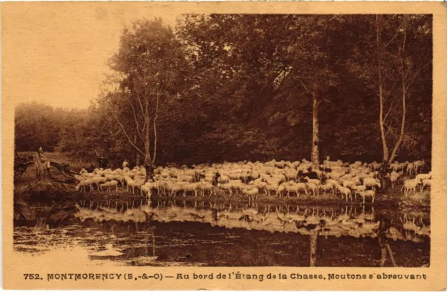 CPA Montmorency Au bord de l'Etang de la Chasse FRANCE (1332890)