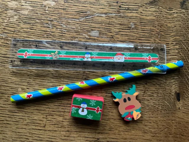 christmas stationery set stocking filler pencil ruler sharpener eraser Reindeer