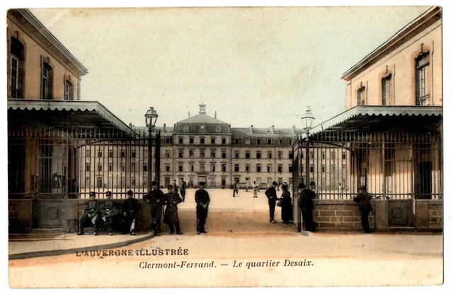 CPA CLERMONT-FERRAND (63) - Le Quartier Desaix - L'Auvergne illustrée