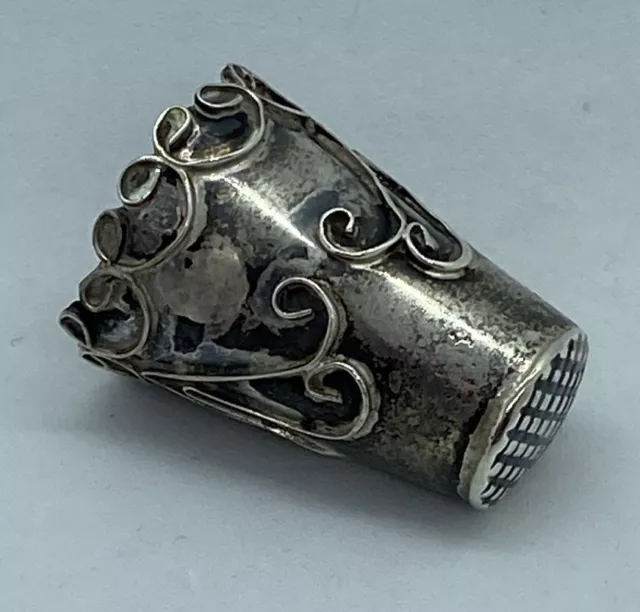 Beautiful Ornate Art Sterling Silver Thimble 1'' Long