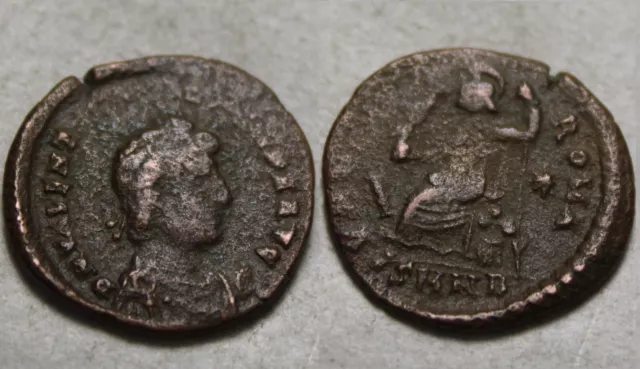 Rare genuine ancient Roman coin Valentinian II Roma Victory spear star Nicomedia