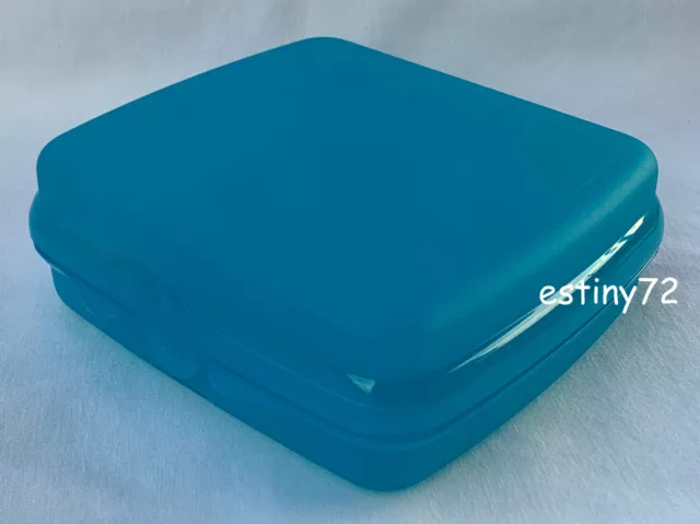 Tupperware Kids Sandwich Keeper / Lunch Box (Redesigned Clasp) Peacock Blue New