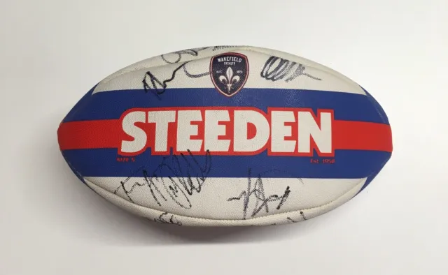 Signed Wakefield Trinity Rugby Ball 2021 (1)