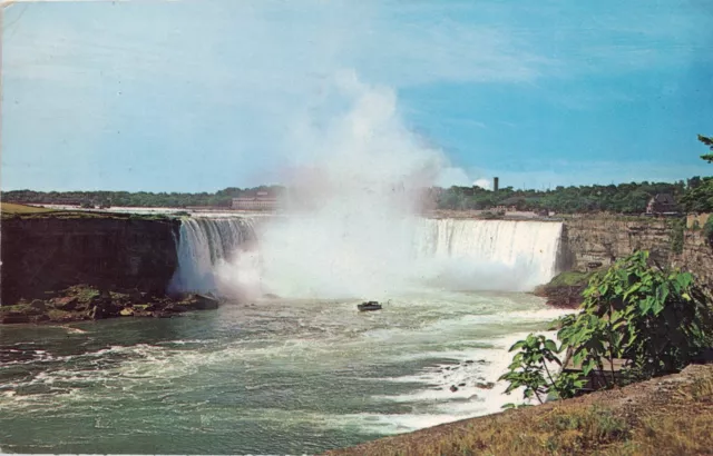 Postcard The Horseshoe Falls, Niagara Falls, Ontario, Canada.