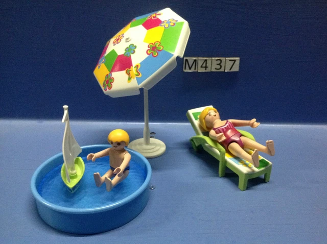 (M437) playmobil picinette et enfant, avec maman bronzant