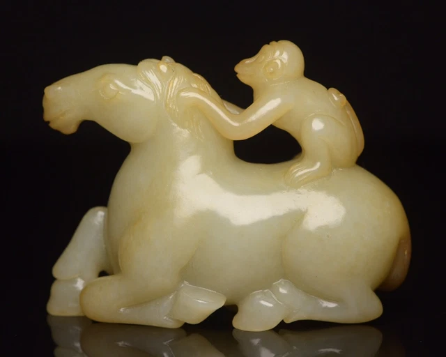 Chinese Exquisite Handmade Monkey Horse Carving Hetian Jade Statue