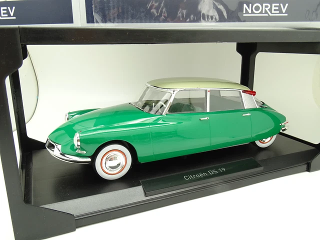 NOREV LIGNE NOIRE 1/43 : Citroën DS 19 Majesty 1965 Henri Chapron (Noir