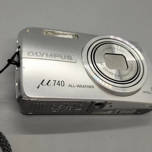 Olympus Mju 740 7,1 megapixel fotocamera digitale compatta argento testato 21
