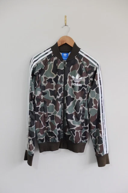 adidas gazelle silver green womens adidas Originals Drop 3 Quilted Liner Jacket