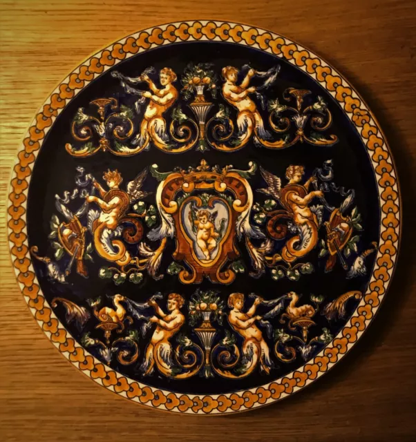 Grande assiette/ Plat en faïence de Gien Décor Renaissance à fond bleu / 30 cm