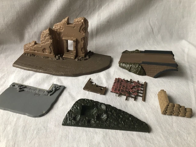 Maquette Model, Matchbox 1/72: Building, road, bridge. Diorama. Military, war