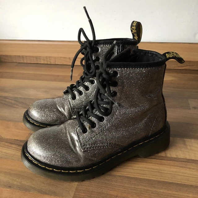 Dr. martens delaney junior 8 eyelet boots black deals silver glitter