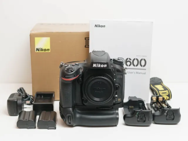 Nikon D600 24.3MP Full-frame Camera Body Only ~Excellent Cond. with Battery Grip