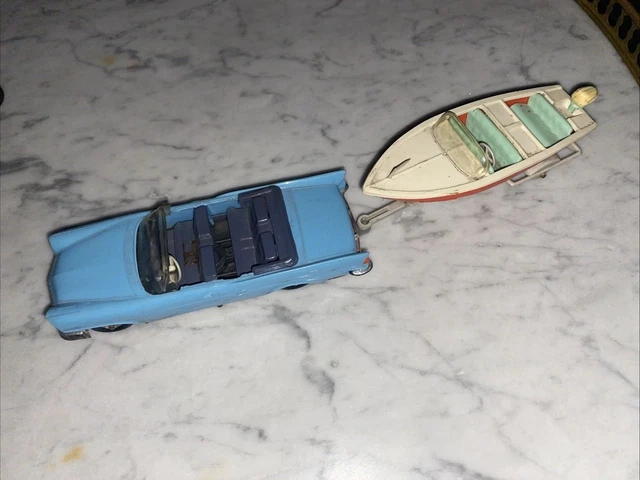 Miniature Norev 1/43 – Chrysler New Yorker 1960 Rouge Avec Remorque Bateau Rocca
