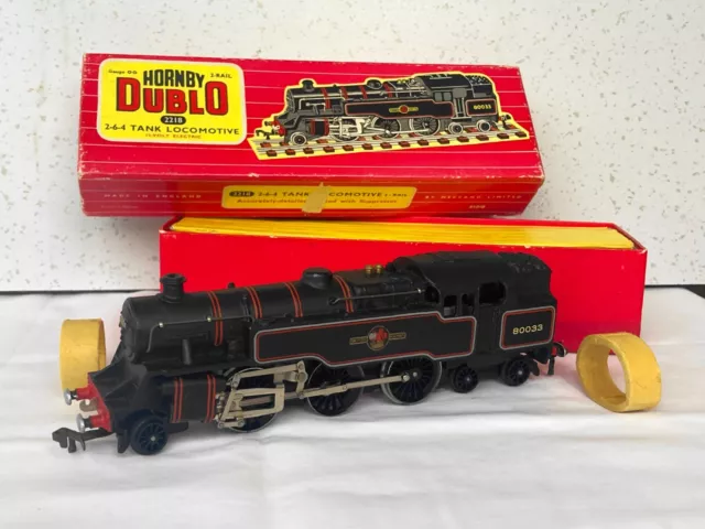 Hornby Dublo 2218 BRc 2-6-4T Tank Locomotive (80033 - 2 rail) Excellent+ Boxed