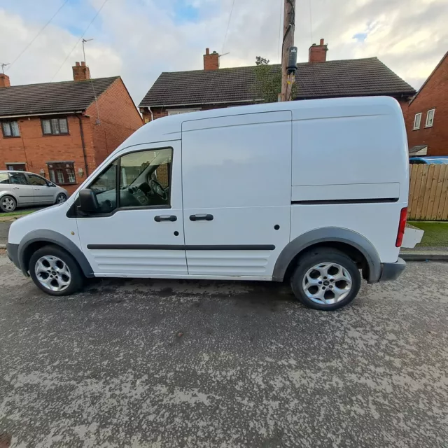 Ford connect deals high top