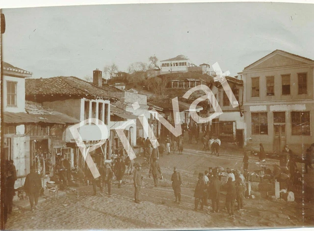 FOTO WK I Straßenszene Zivilisten Zigeuner Štip Штип Mazedonien Balkan ...