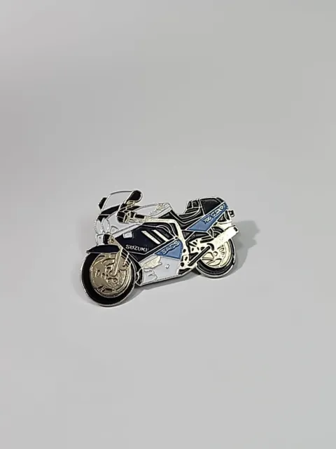 Suzuki GSX 700 Motorcycle Hat Jacket Lapel Pin