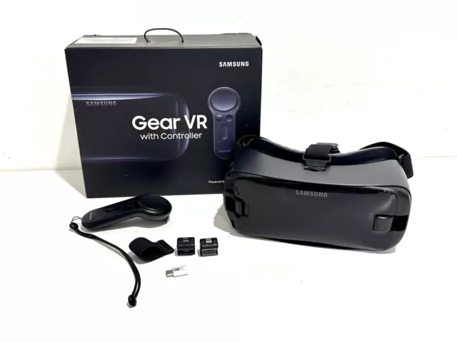 Samsung Gear VR With Controller Boxed