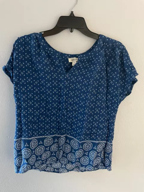 Short sleeve women top. Size M