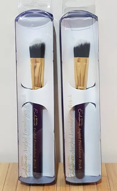 2 x Royal Cosmetics Enhance abgewinkelter Foundationpinsel, Make-up Schönheit Neu