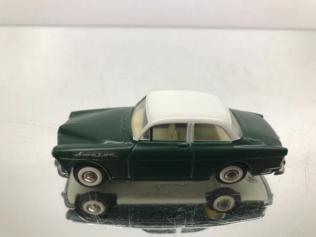 1/43 TEKNO DENMARK 810 VOLVO AMAZON TBE