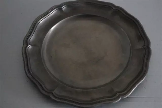 Ancienne assiette en ETAIN D' ART ZINN PEWTER poincons