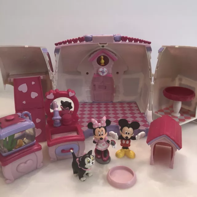 Disney Store Minnie Mouse Pet Shop Playset PLEASE READ