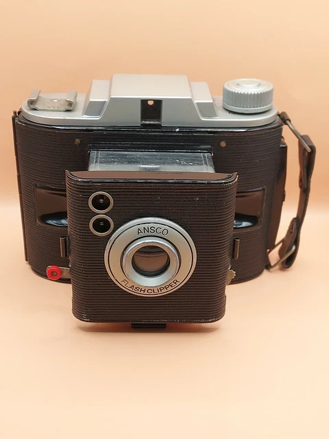 Cámara con clipper flash Ansco Cámara con clipper flash Ansco