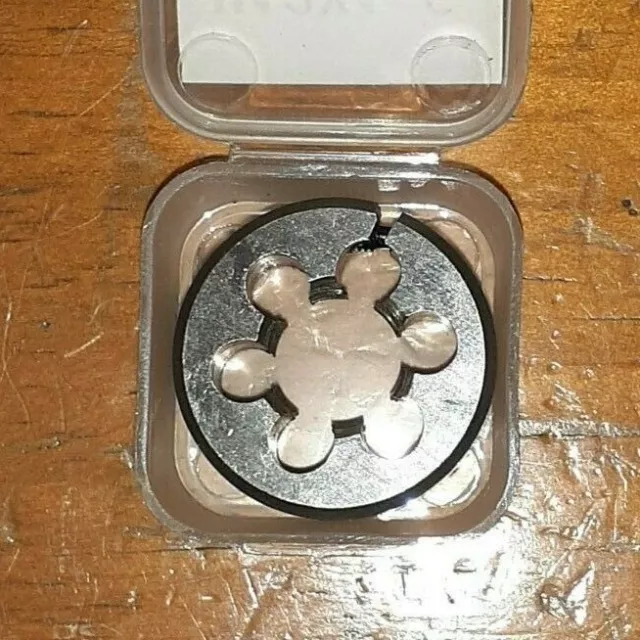 M30 X 3.5 RH, HSS OD 2" split screw Die button. ISO standard