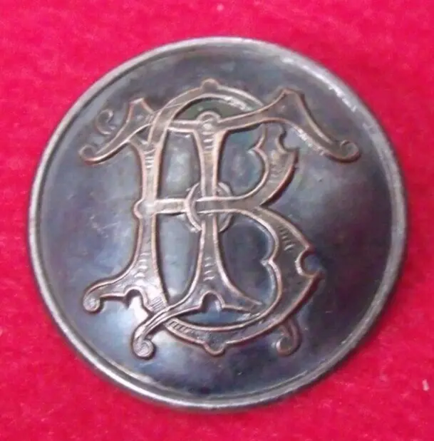 VINTAGE LATE 1800s MONOGRAM LIVERY BUTTON BY PITT AND CO. 25mm      PB2-292